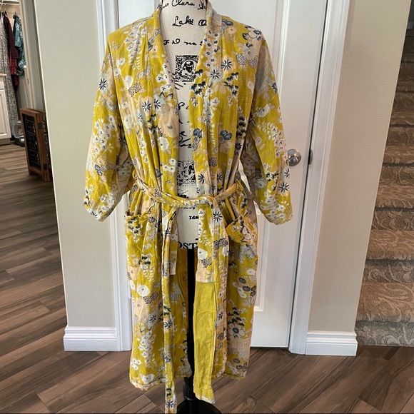 TOAST | Sweaters | Toast Yellow Floral 